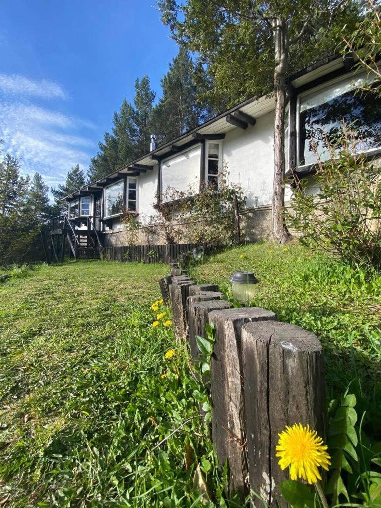 The Patagonian Lodge Coyhaique Exterior photo